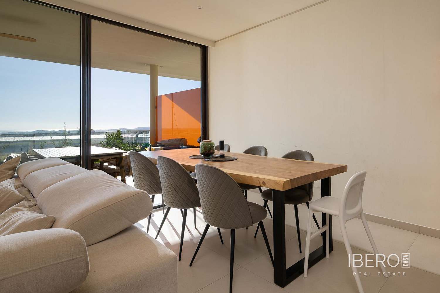 Piso 4+kk – Málaga, La Princesa, Carretera de Cádiz - Más