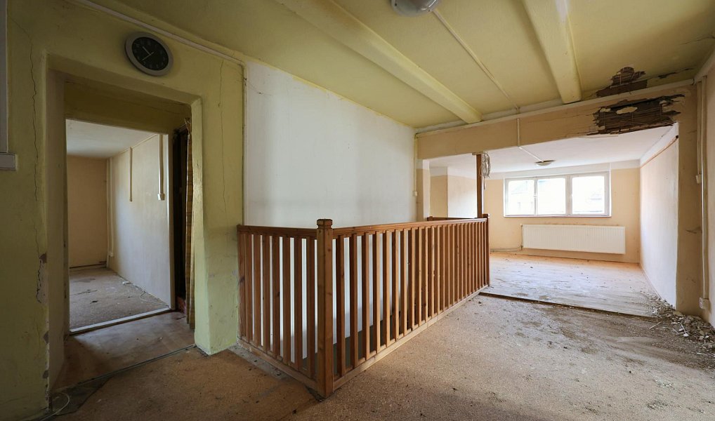 Prodej domu 285 m² s pozemkem 333 m², Bečov nad Teplou – náhled fotky 23