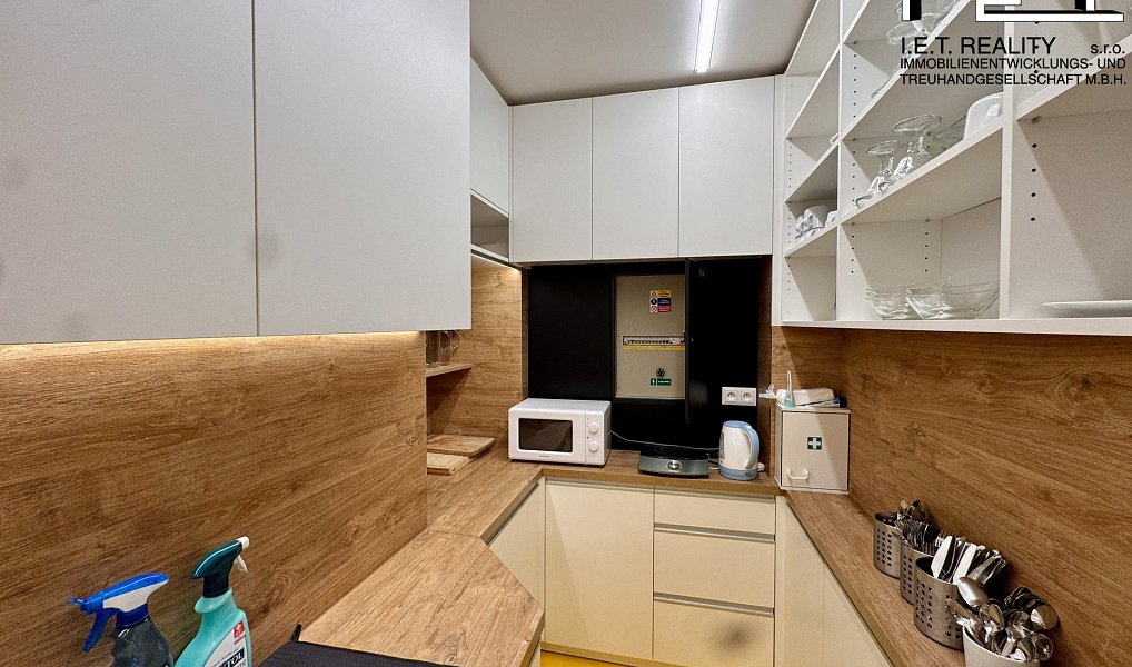 Pronájem kanceláře 106 m², Brno – náhled fotky 9