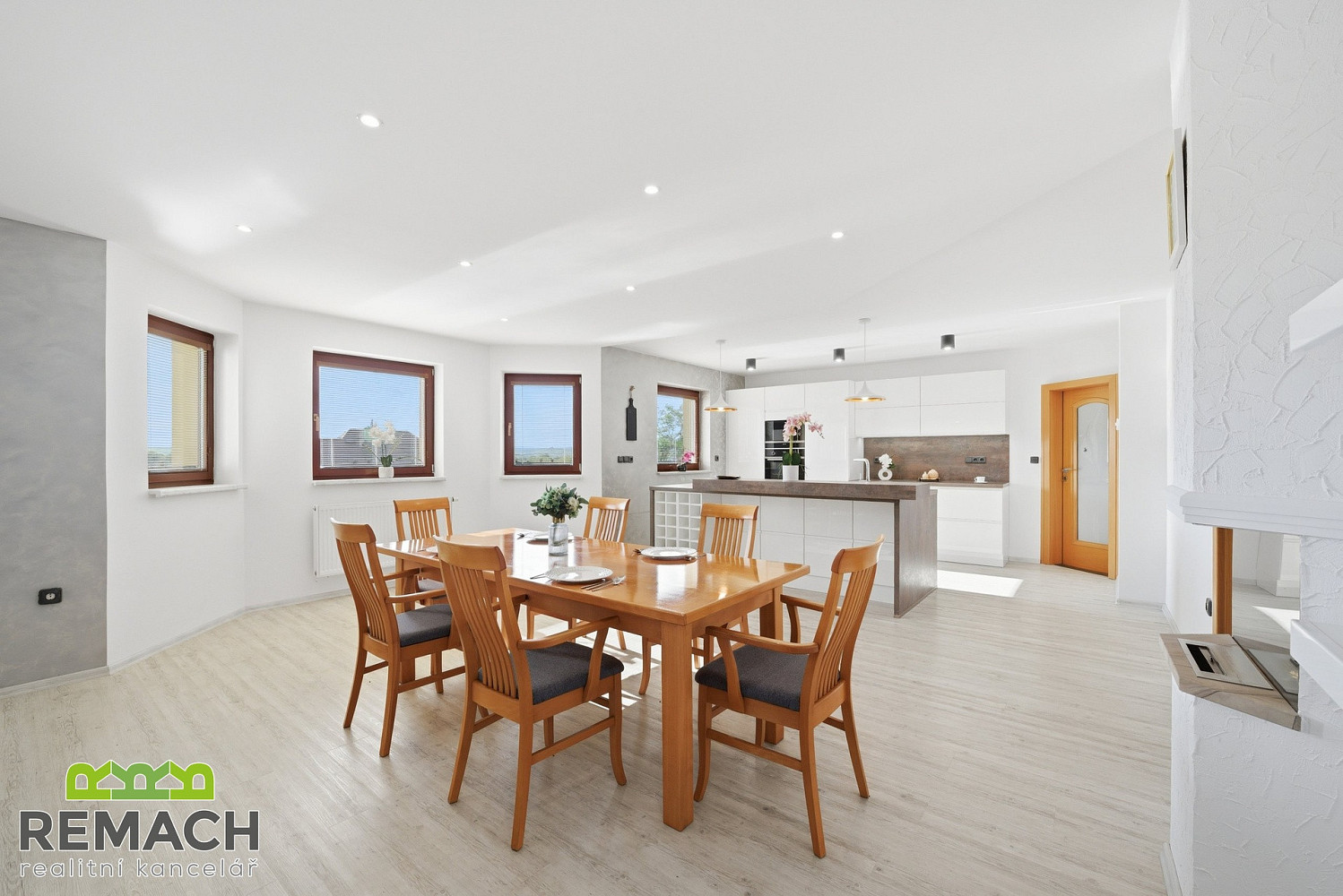 Prodej domu 288 m² s pozemkem 535 m² – fotografie 4
