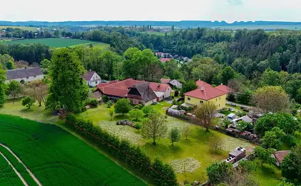 Prodej domu 989 m² s pozemkem 4 128 m², Sebranice, okres Svitavy