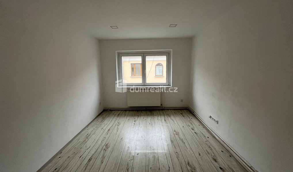 Prodej domu 204 m² s pozemkem 204 m², Modlany – náhled fotky 6