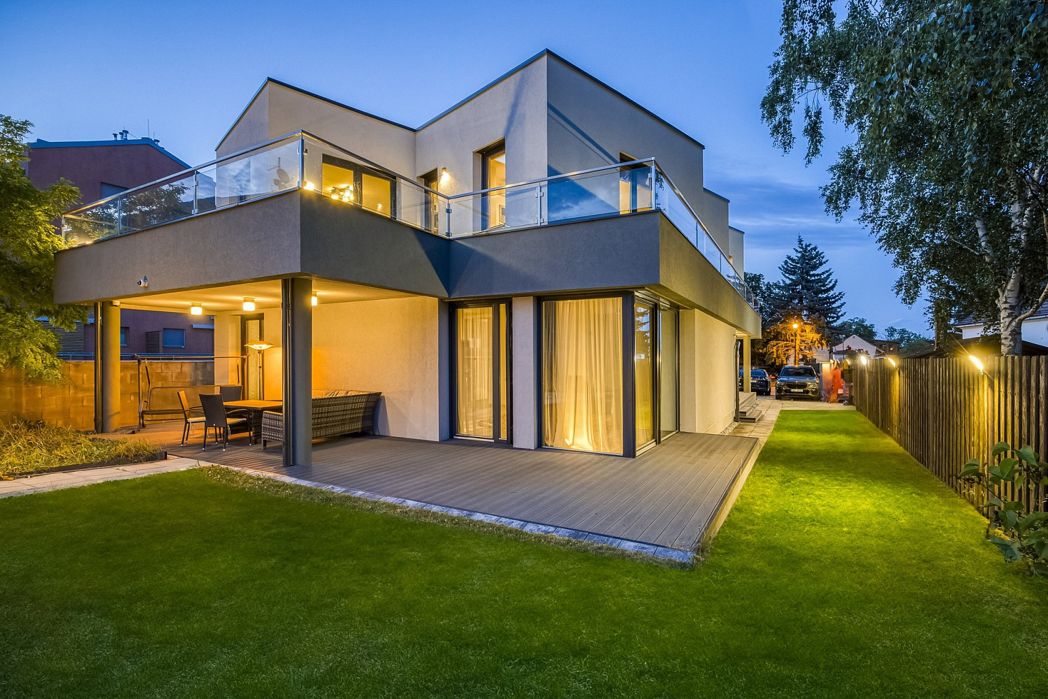 Prodej domu 392 m² s pozemkem 1 068 m²