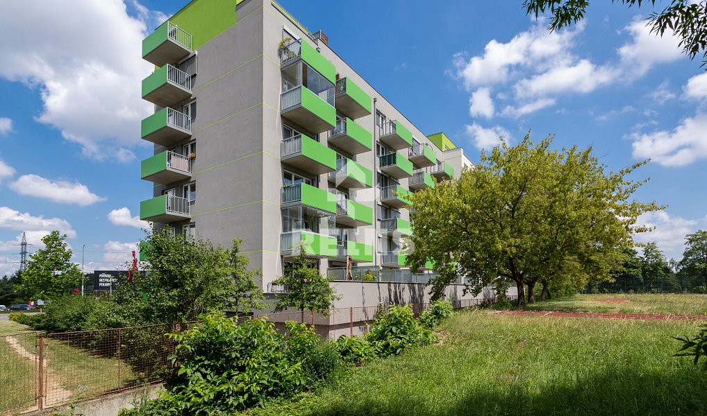 Prodej bytu 4+kk 146 m², Praha – náhled fotky 29