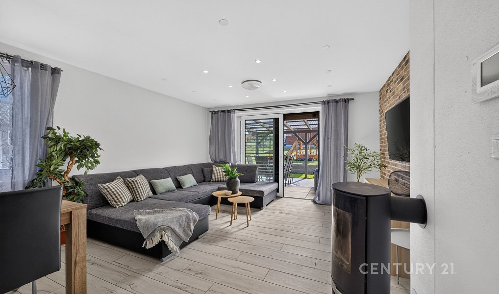 Prodej domu 112 m² s pozemkem 877 m², Litohlavy – náhled fotky 9