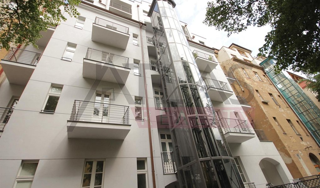 Pronájem bytu 3+1 134 m², Praha – náhled fotky 6