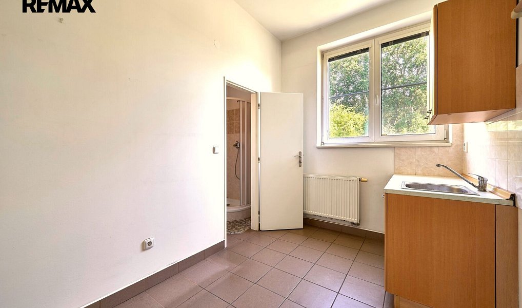 Prodej kanceláře 288 m², Hradec Králové – náhled fotky 4