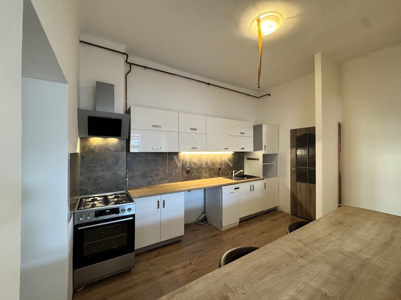 Pronájem bytu 3+1 101 m² – fotografie 5