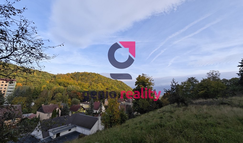 Prodej zahrady 1 207 m², Dubí – náhled fotky 3