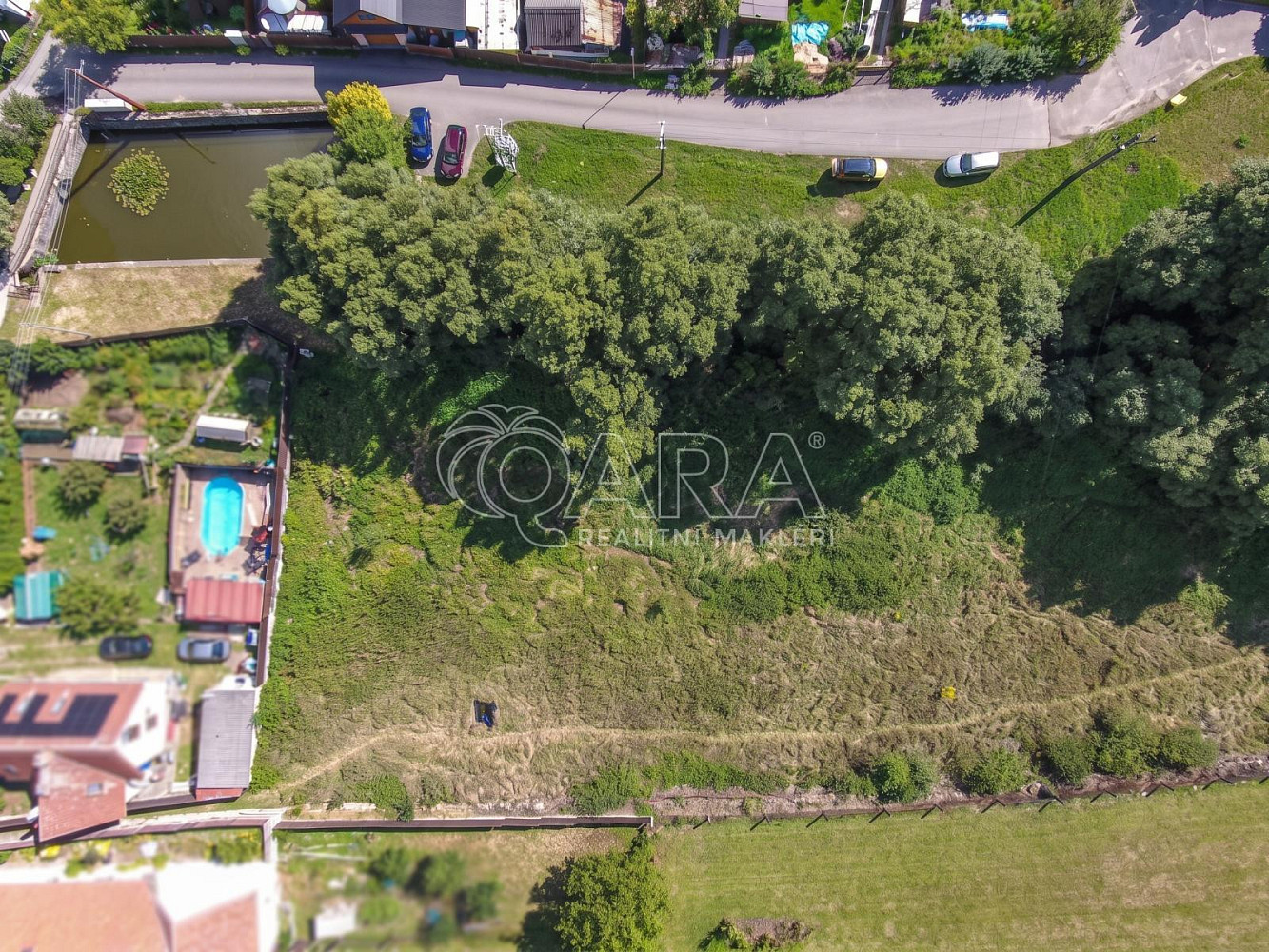 Prodej stavebního pozemku 1 555 m² – fotografie 5