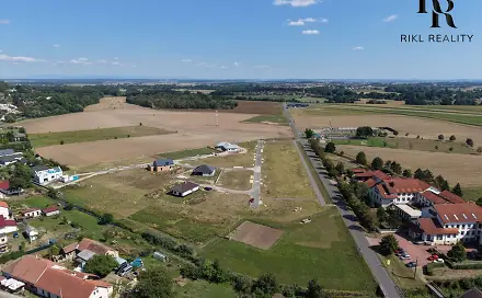 Prodej stavebního pozemku 1 094 m², Ráby, okres Pardubice