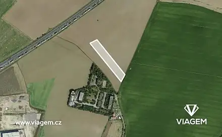 Prodej pole 3 800 m², Zeleneč, okres Praha-východ