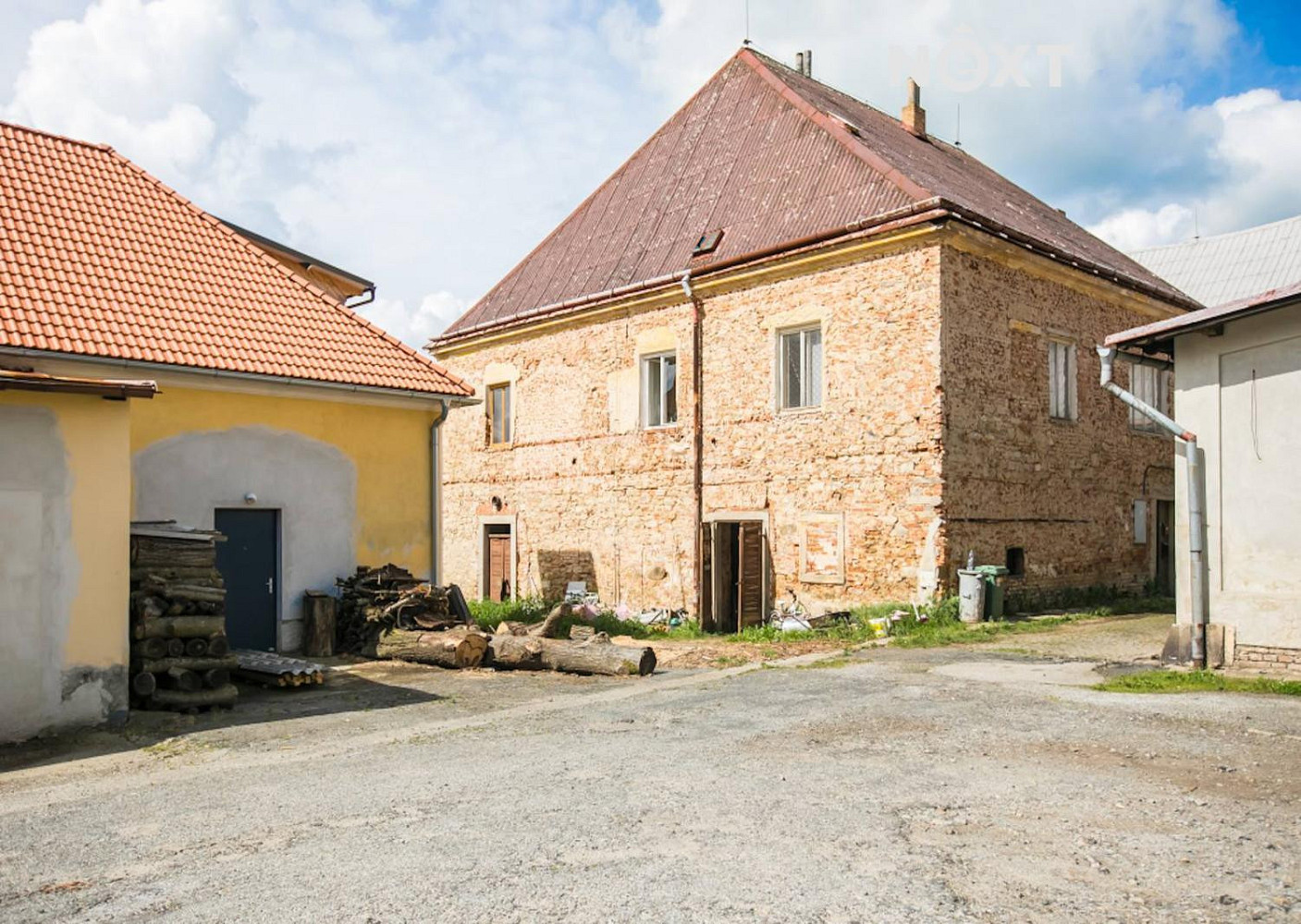 Prodej domu 400 m² s pozemkem 431 m² — photo 2