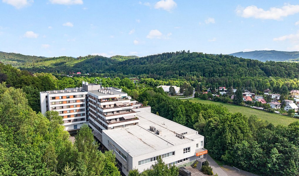 Prodej bytu 6+kk 153 m², Rožnov pod Radhoštěm – náhled fotky 30
