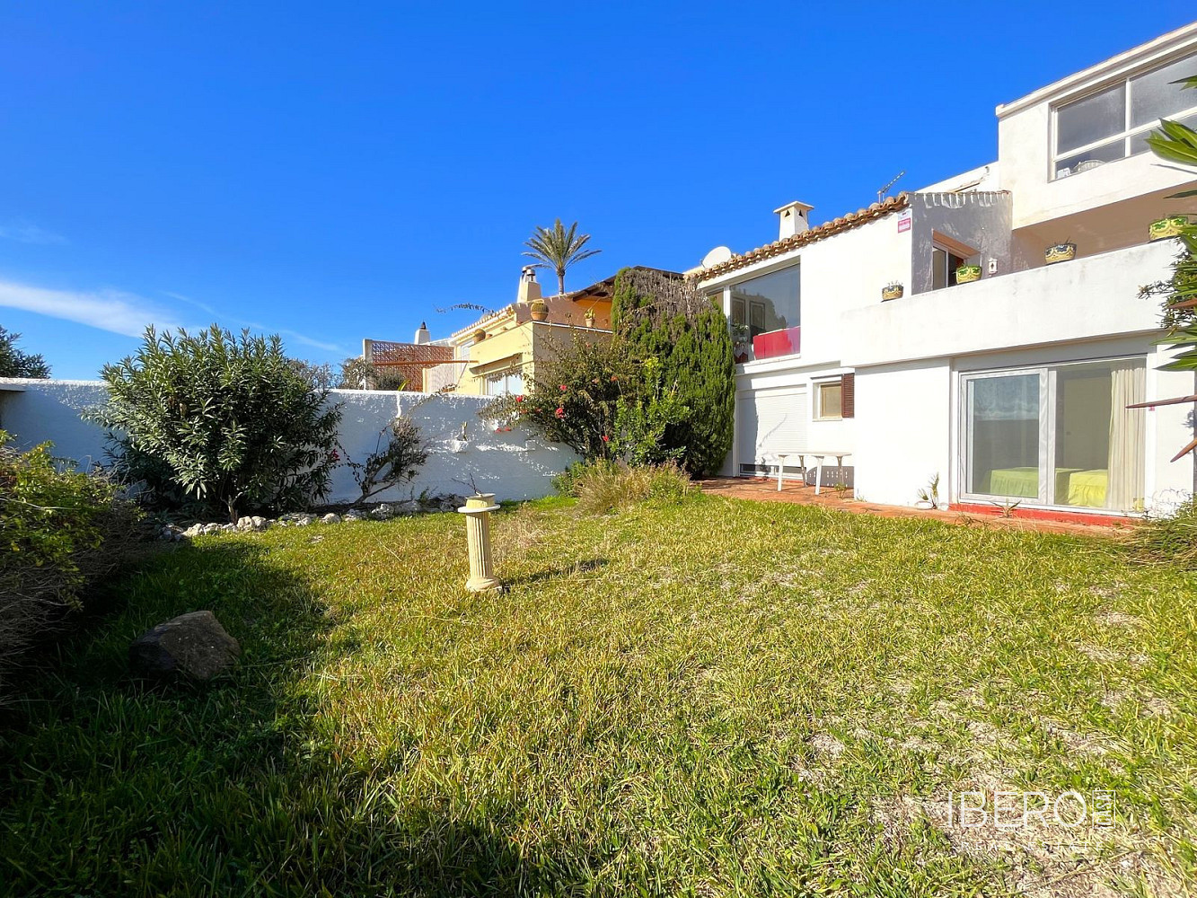 Prodej domu 200 m² s pozemkem 450 m² – pohled 3