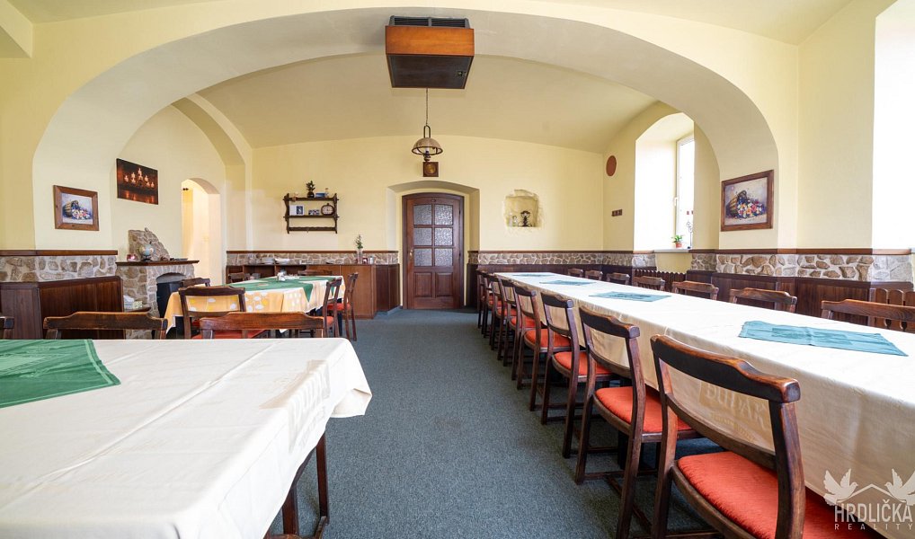 Prodej restaurace 340 m², Strakonice – náhled fotky 5