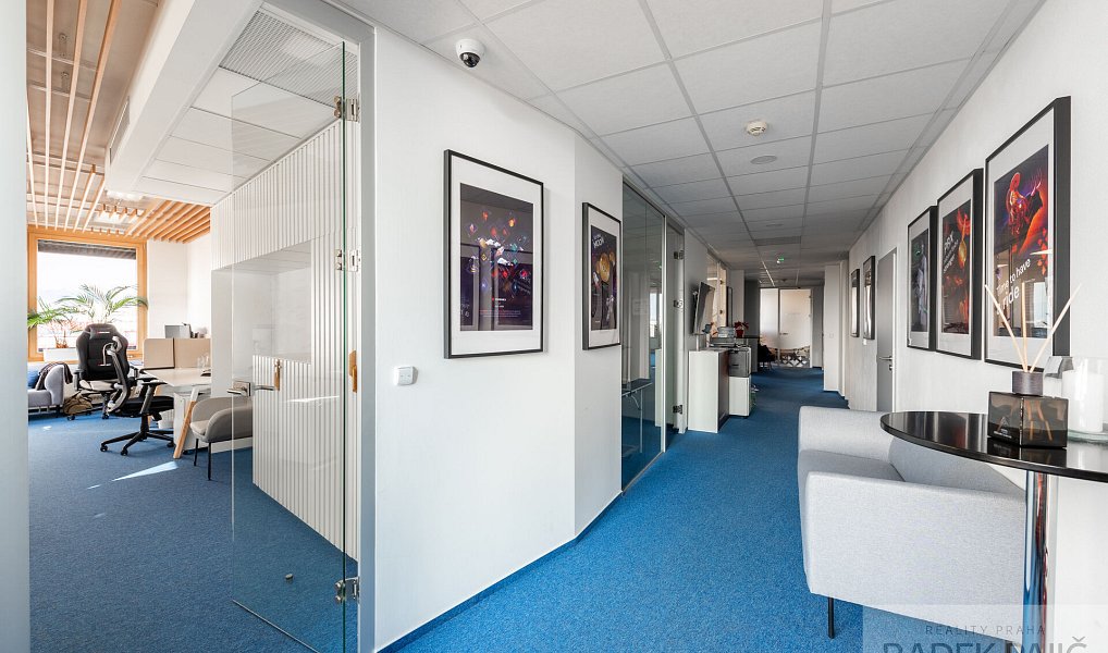 Prodej kanceláře 320 m², Brno – náhled fotky 9