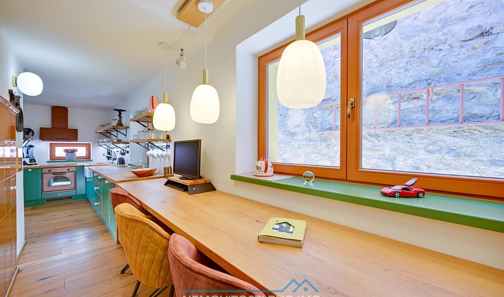 Prodej domu 184 m² s pozemkem 184 m², Znojmo – náhled fotky 6