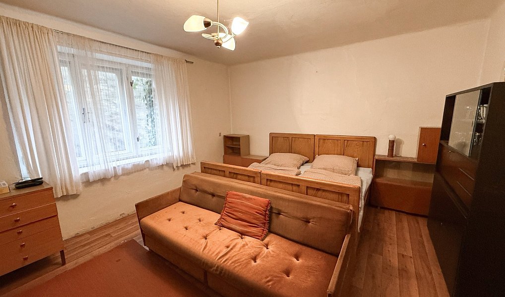 Prodej domu 109 m² s pozemkem 418 m², Kaly – náhled fotky 7