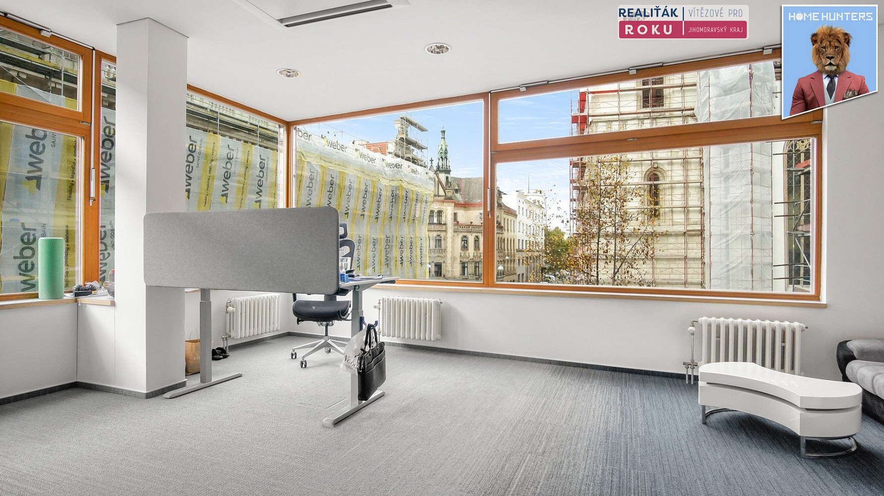Pronájem kanceláře 287 m²
