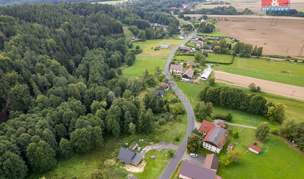 Prodej stavebního pozemku 2 001 m², Hamr na Jezeře – náhled fotky 2