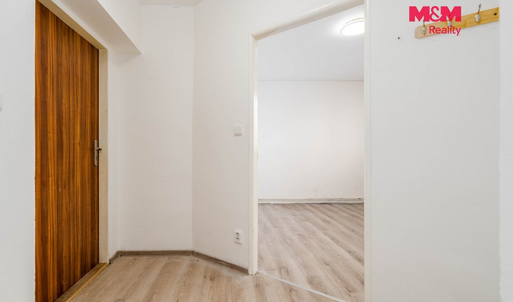 Prodej bytu 2+kk 42 m², Milovice – náhled fotky 11