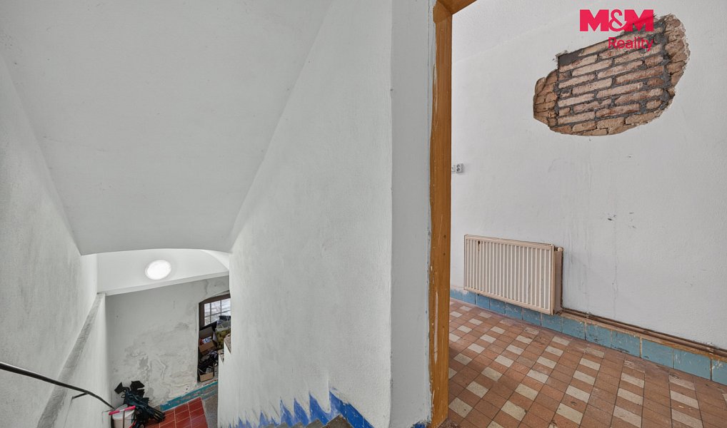 Prodej domu 340 m² s pozemkem 431 m², Studená – náhled fotky 27