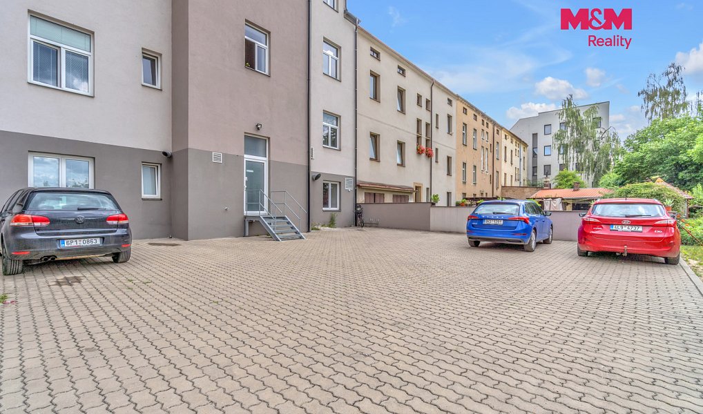 Pronájem kanceláře 174 m², Jičín – náhled fotky 10
