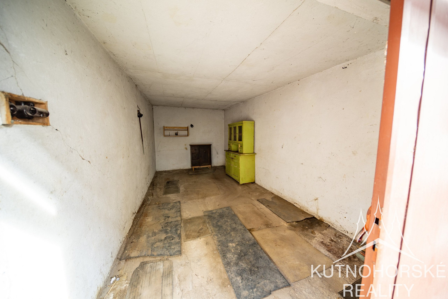Pronájem garáže v Kutné Hoře – fotografie 2