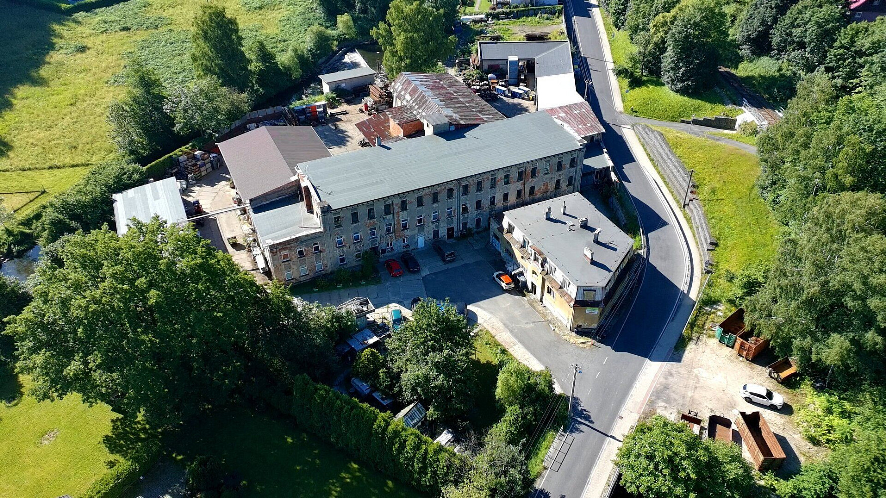 Prodej výrobních prostor 3 600 m²