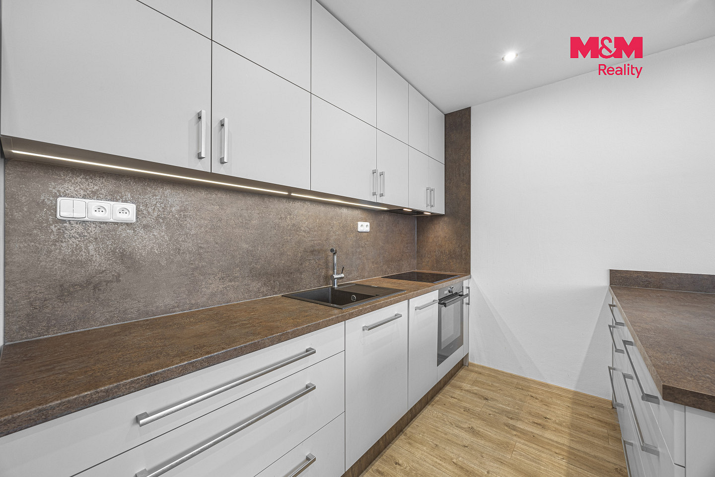 Prodej bytu 2+kk 47 m² — photo 2