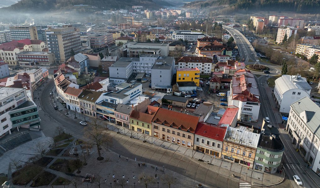 Pronájem obchodních prostor 224 m², Vsetín – náhled fotky 11