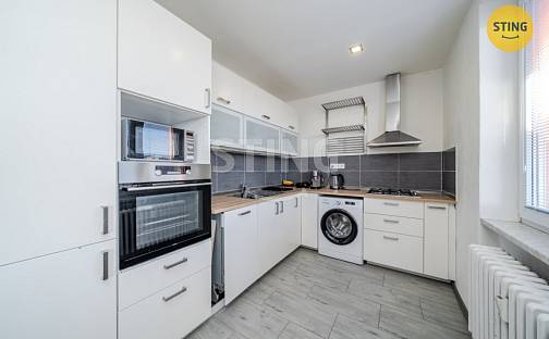 Pronájem bytu 2+kk 51 m², Kyjevská, Ostrava - Poruba