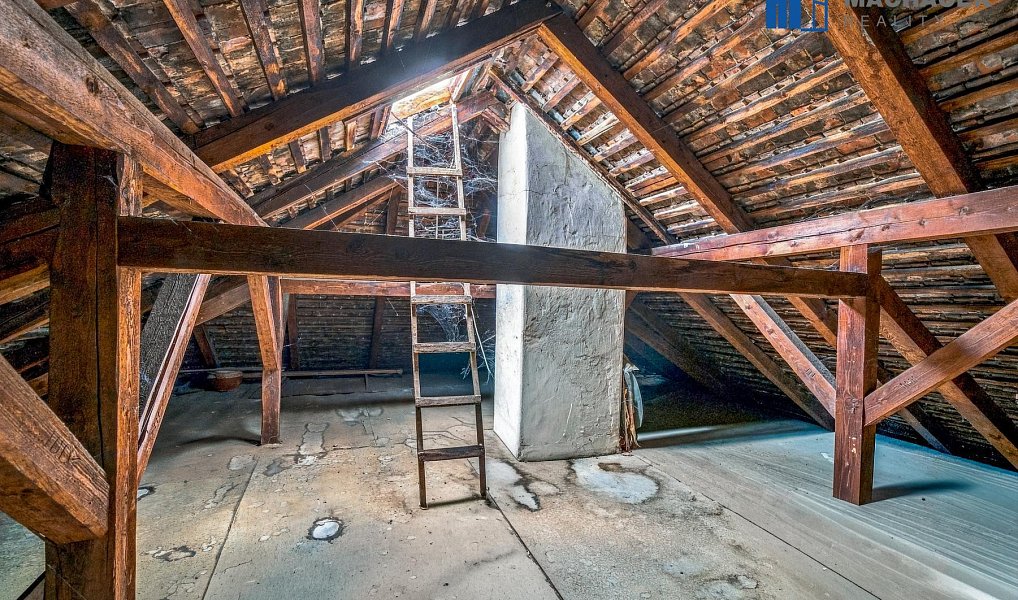 Prodej domu 161 m² s pozemkem 293 m², Zabrušany – náhled fotky 28