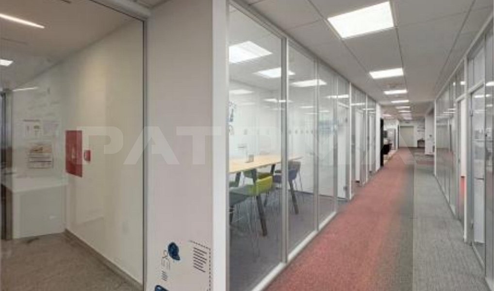 Pronájem kanceláře 476 m², Praha – náhled fotky 5