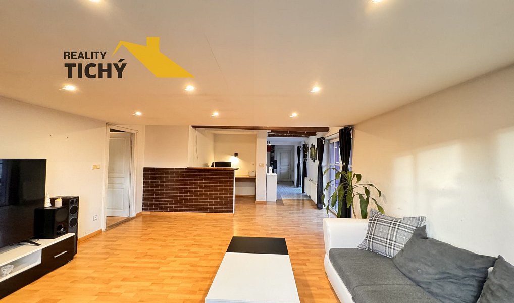 Prodej domu 123 m² s pozemkem 438 m², Hronov – náhled fotky 9