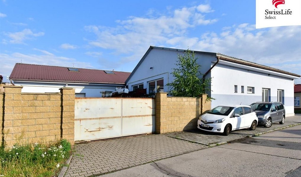 Prodej obchodních prostor 950 m², Kolín – náhled fotky 8