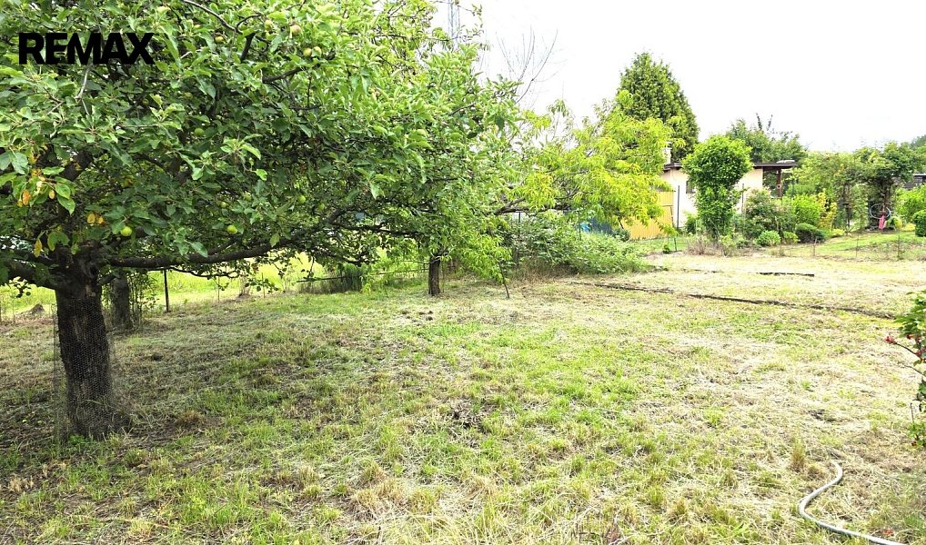 Prodej zahrady 435 m², Kralupy nad Vltavou – náhled fotky 2