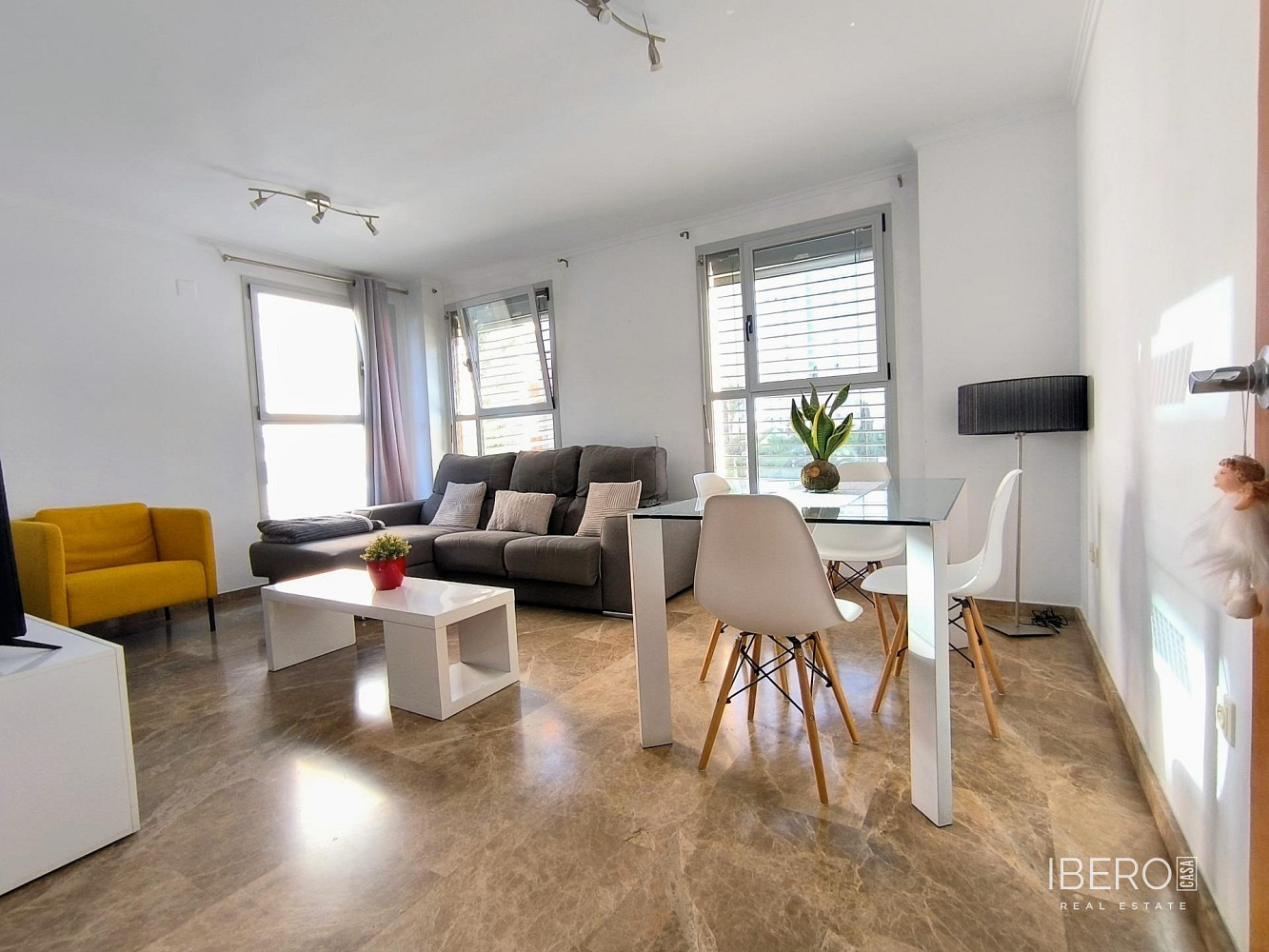 Piso 4+kk – València, Ciutat Vella - Vista 2