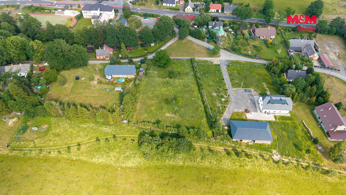 Prodej stavebního pozemku 3 937 m² — photo 2