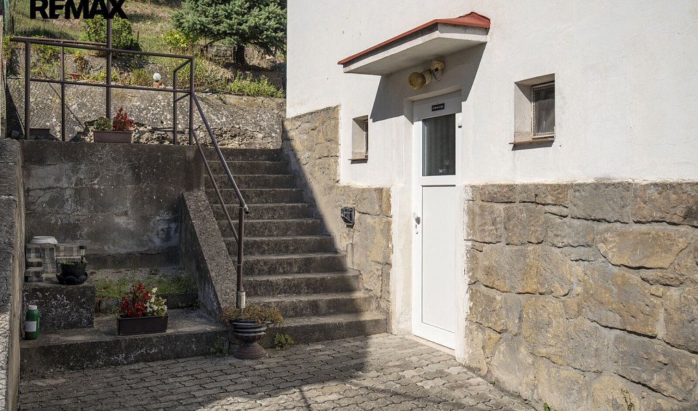 Prodej domu 110 m² s pozemkem 429 m², Vsetín – náhled fotky 5