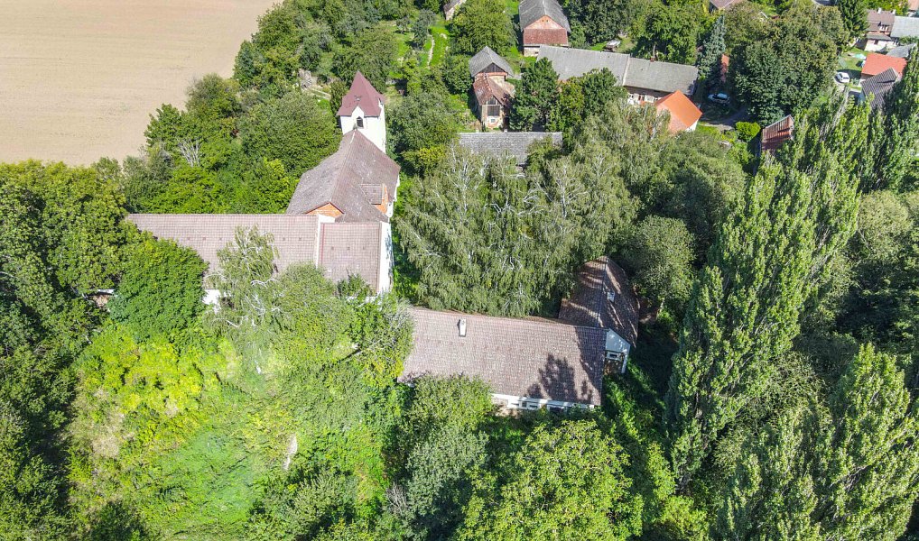 Prodej stavebního pozemku 42 137 m², Zásmuky – náhled fotky 5