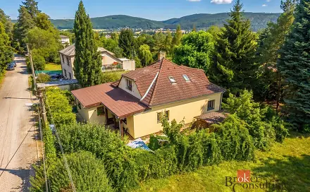 Prodej domu 160 m² s pozemkem 861 m², K Tenisu, Dobřichovice, okres Praha-západ