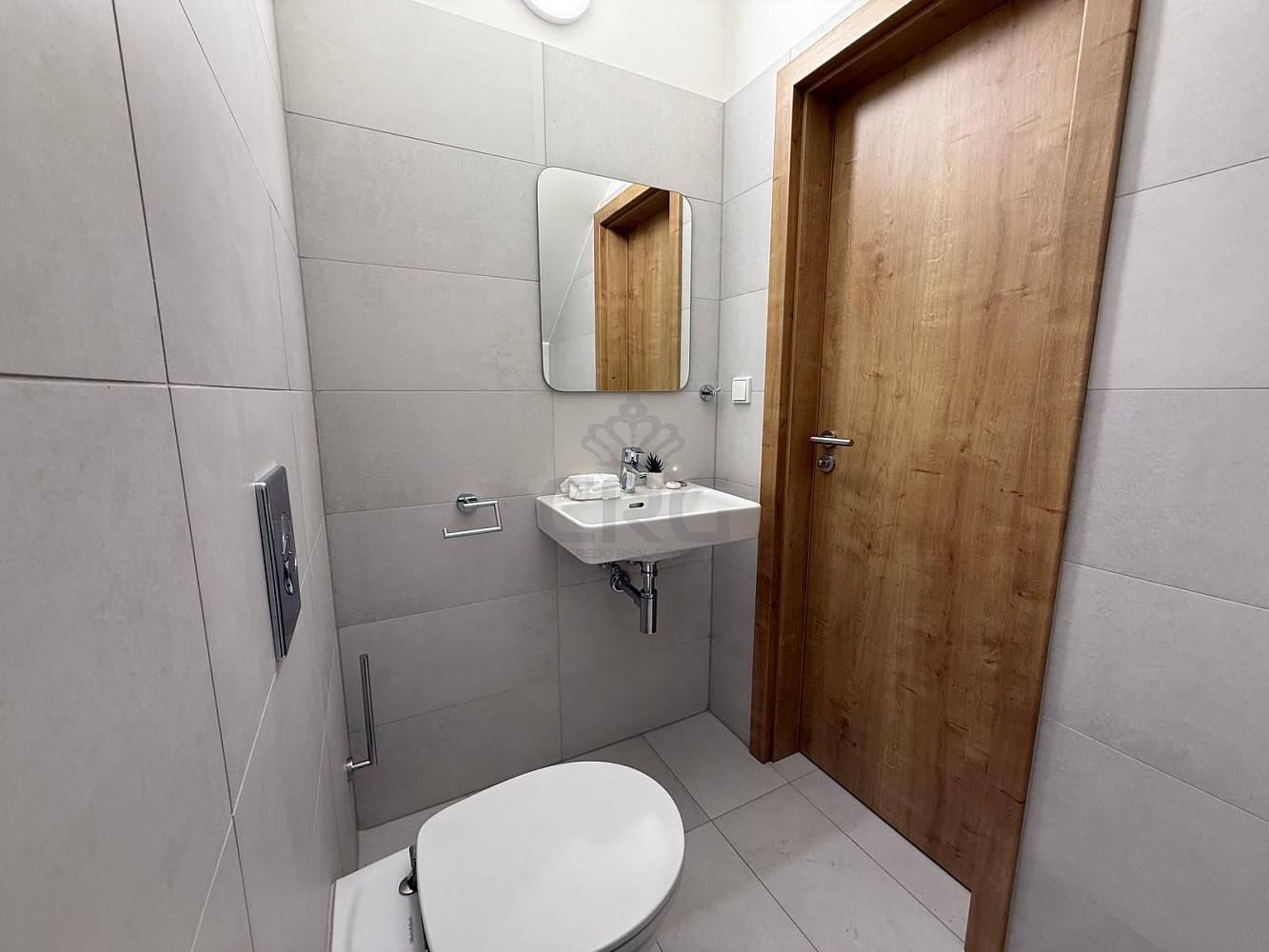 Pronájem kanceláře 13 m² – fotografie 3