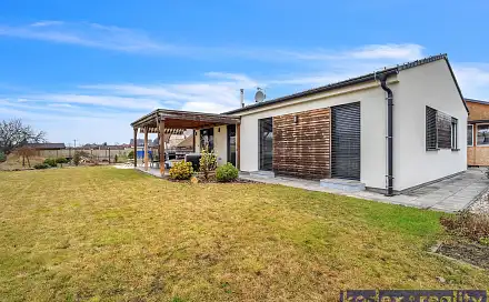 Prodej domu 107 m² s pozemkem 826 m², Smržov, okres Hradec Králové