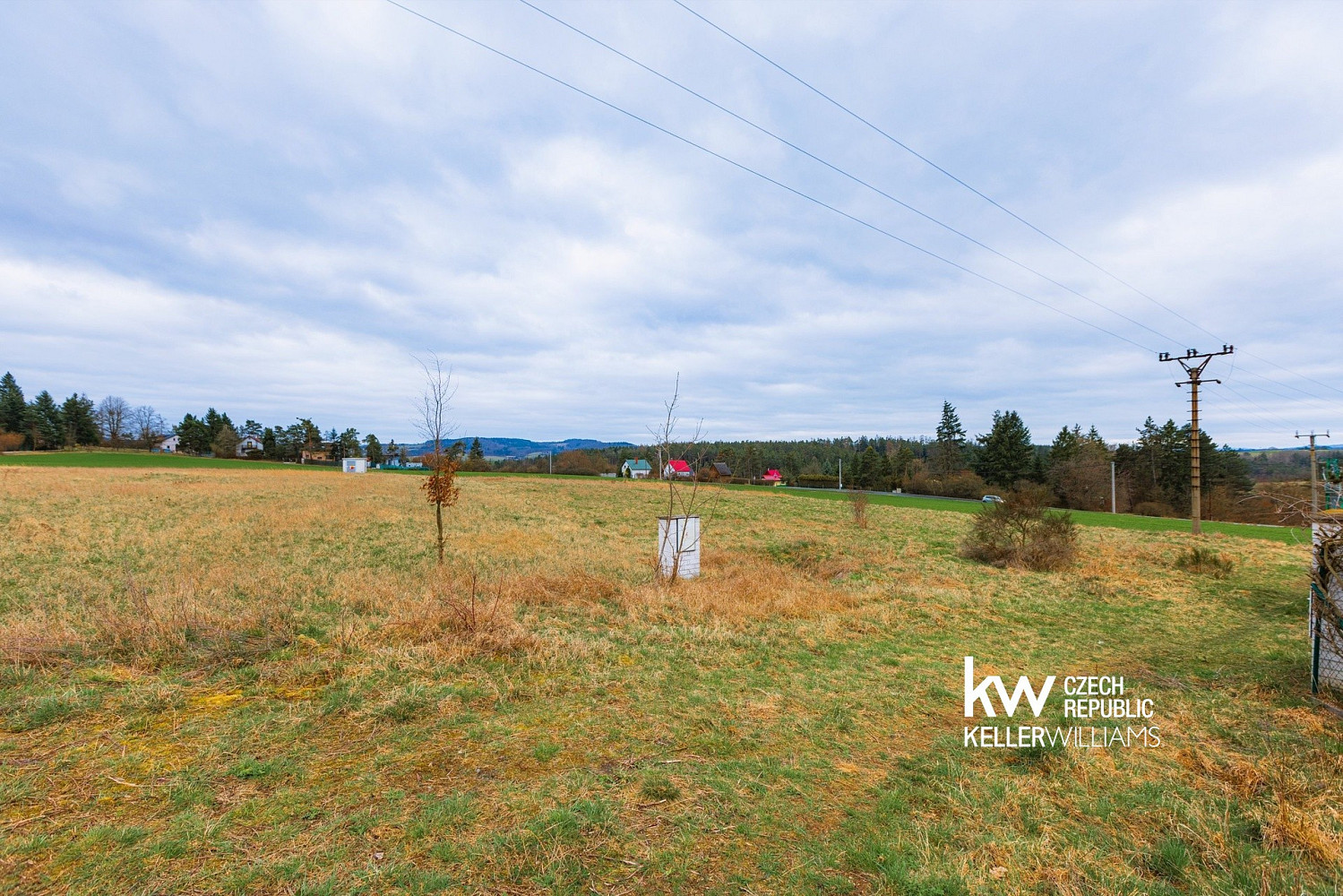 Prodej stavebního pozemku 660 m² – fotografie 4