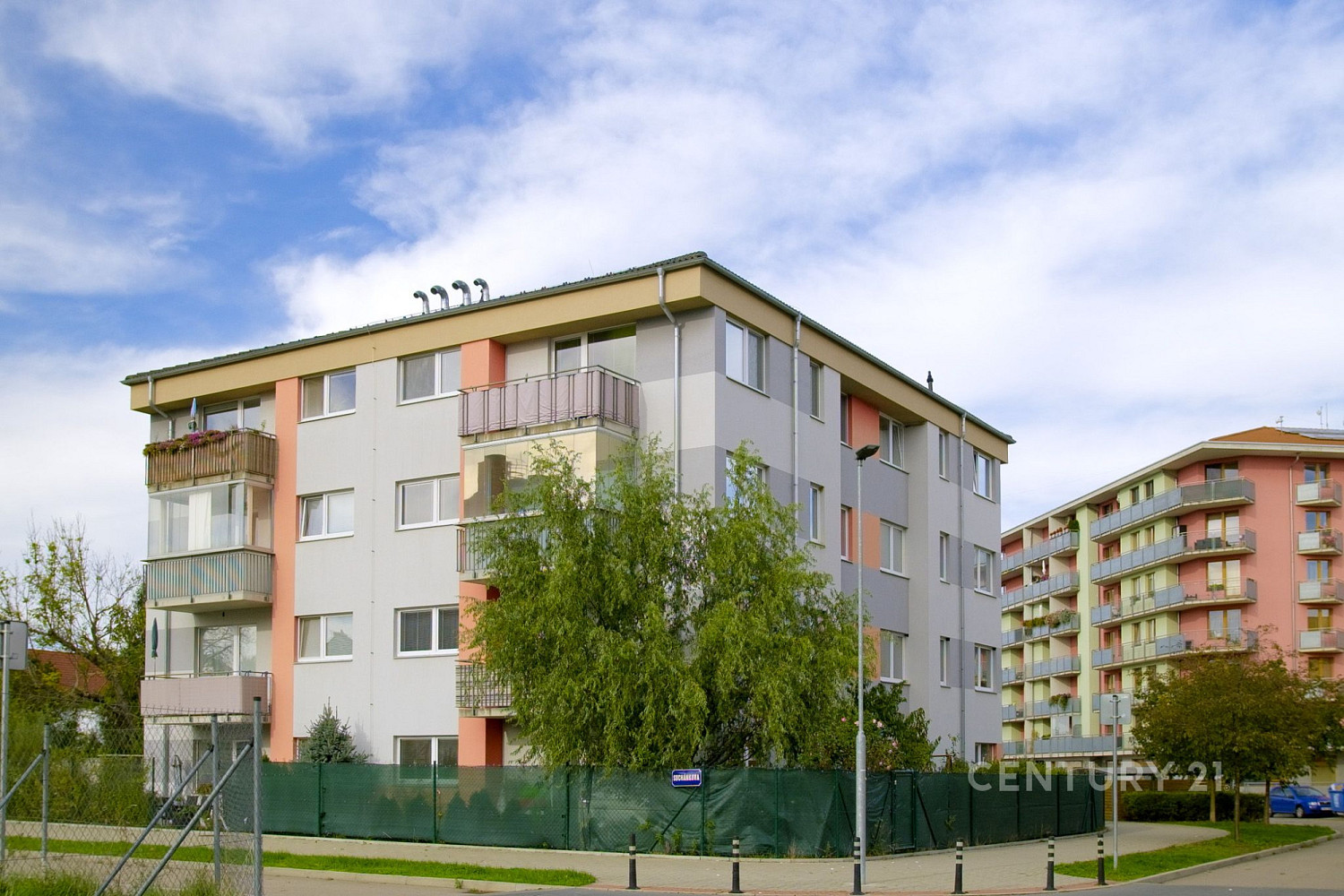 Pronájem bytu 3+kk 63 m²