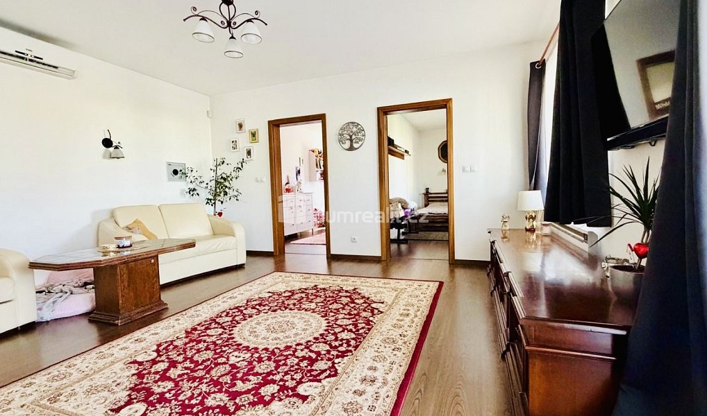 Prodej domu 85 m² s pozemkem 889 m², Břežany II – náhled fotky 15