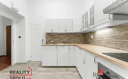 Pronájem bytu 2+kk 45 m²