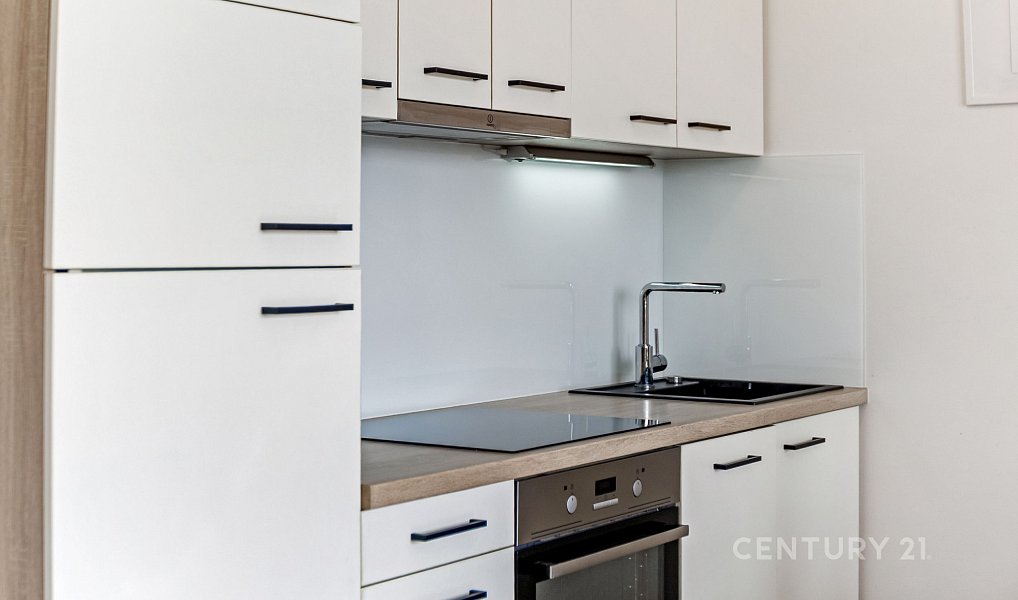 Prodej bytu 1+kk 37 m², Praha – náhled fotky 7